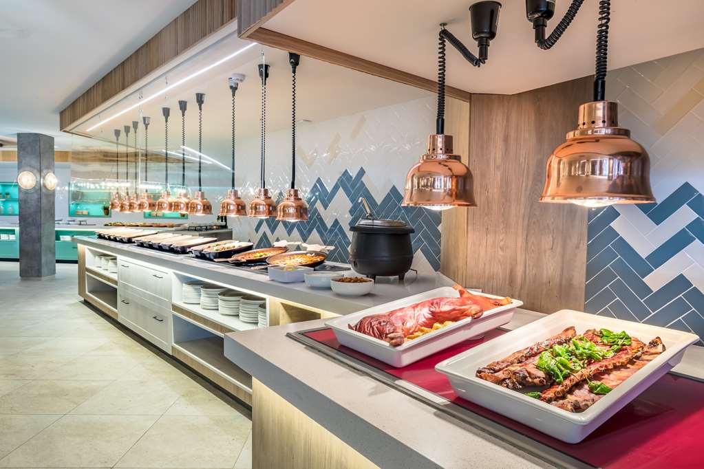 Barcel Ponent Playa Hotell Cala D´Or Restaurant bilde